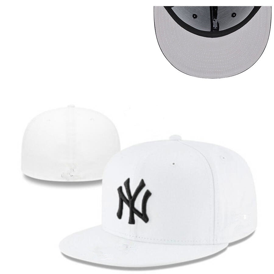 FITTED CAPS - DeDiAl E - Commerce