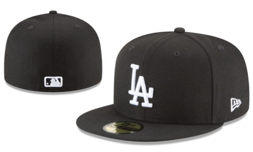 FITTED CAPS - DeDiAl E - Commerce