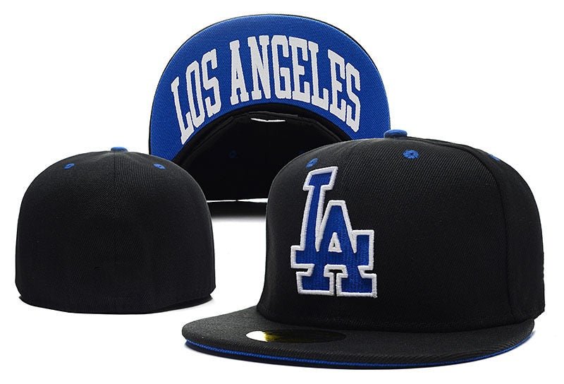 FITTED CAPS - DeDiAl E - Commerce