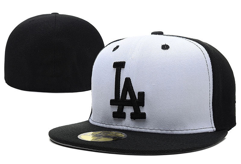 FITTED CAPS - DeDiAl E - Commerce
