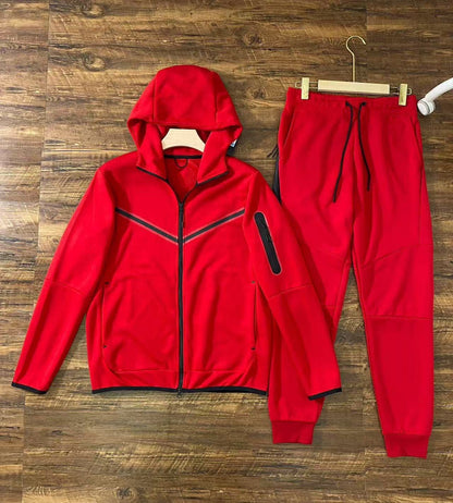 NIKE TECH FLEECE - DeDiAl E - Commerce