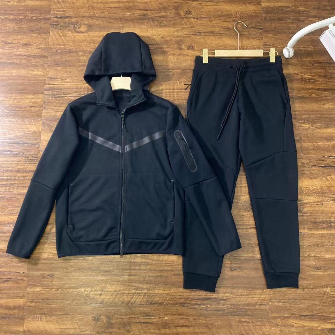 NIKE TECH FLEECE - DeDiAl E - Commerce