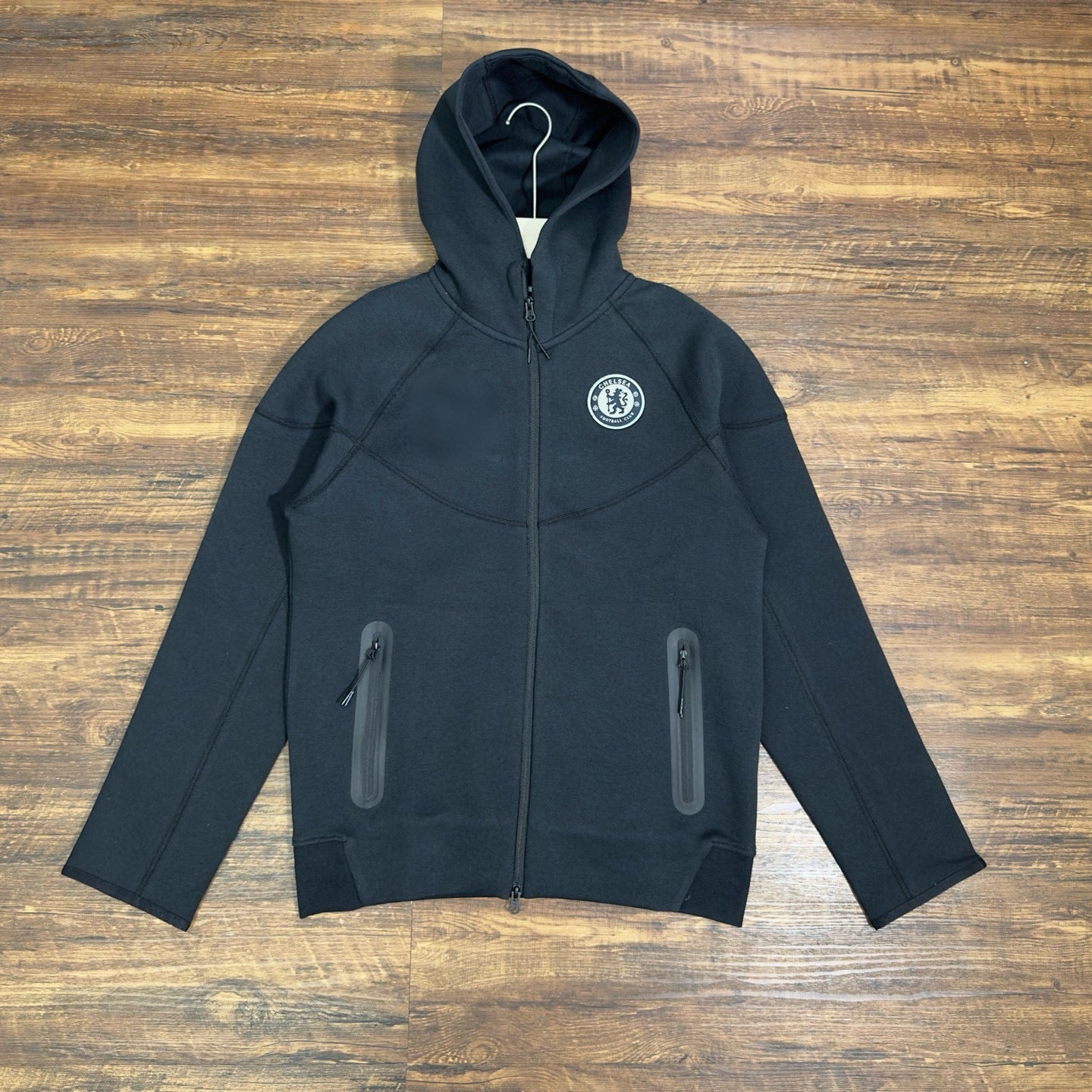 NIKE TECH FLEECE (CFC EDITION) - DeDiAl E - Commerce