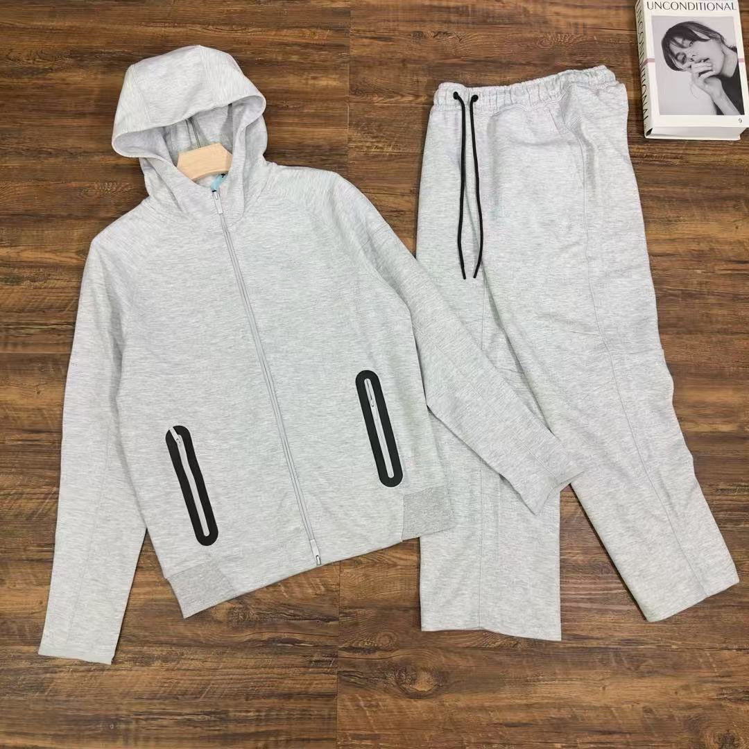 NOCTA TECH FLEECE - DeDiAl E - Commerce